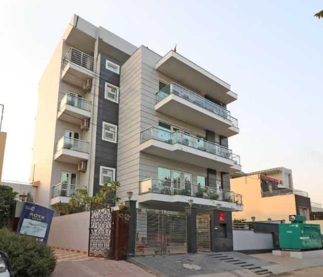 Hotel O V R Residency Near Sri Amruth Chithra Mandira Bangalore Exterior foto