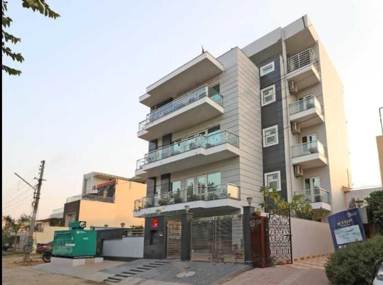 Hotel O V R Residency Near Sri Amruth Chithra Mandira Bangalore Exterior foto