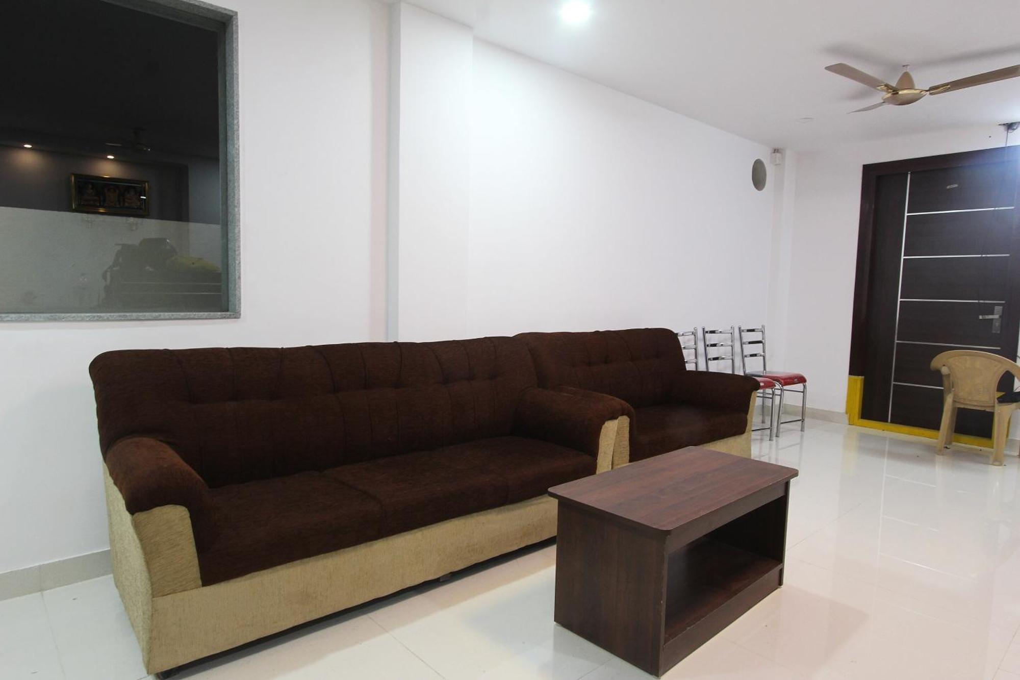 Hotel O V R Residency Near Sri Amruth Chithra Mandira Bangalore Exterior foto