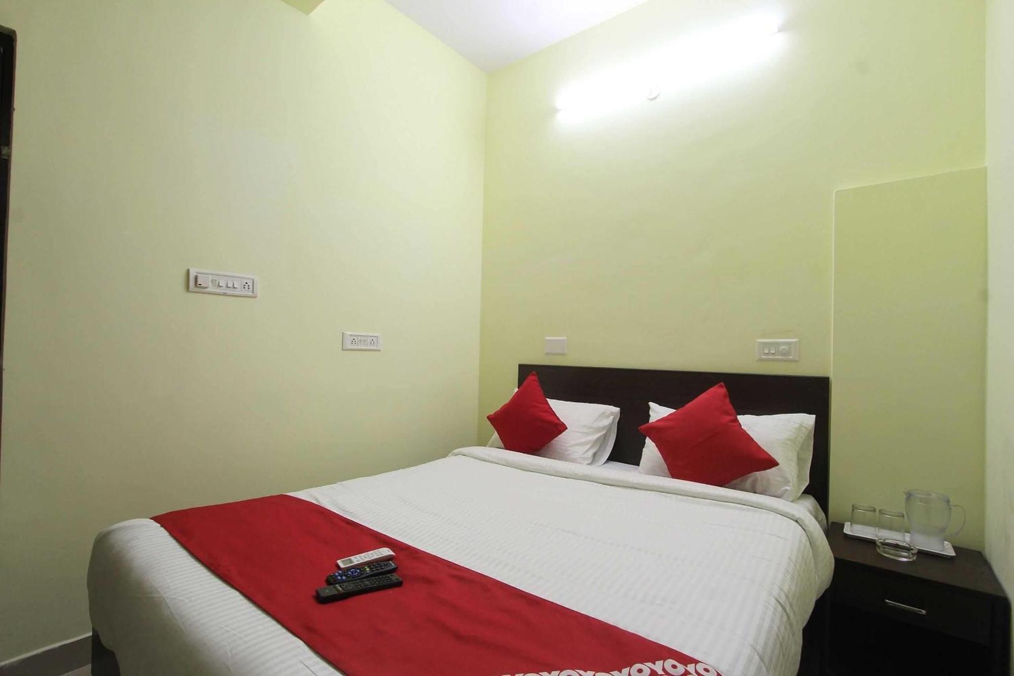 Hotel O V R Residency Near Sri Amruth Chithra Mandira Bangalore Exterior foto