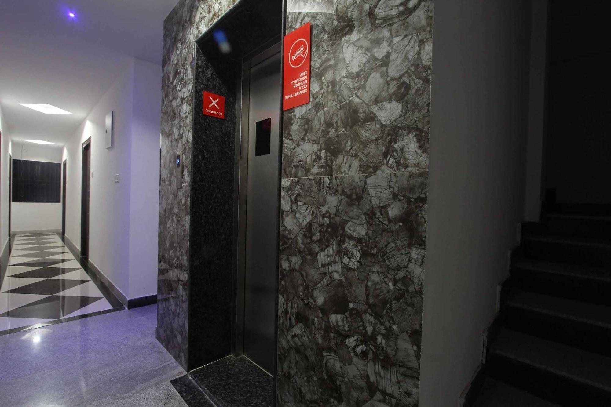 Hotel O V R Residency Near Sri Amruth Chithra Mandira Bangalore Exterior foto